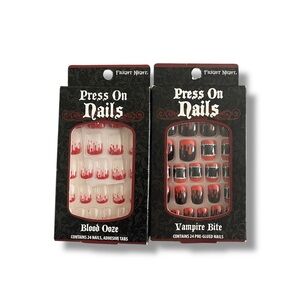 Press On Nails Set - Blood Ooze and Vampire Bite